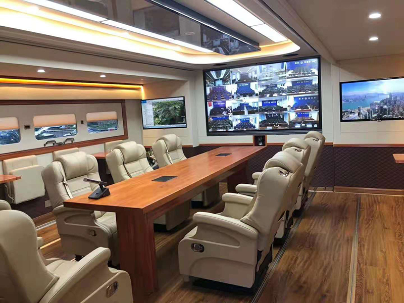 靜中通