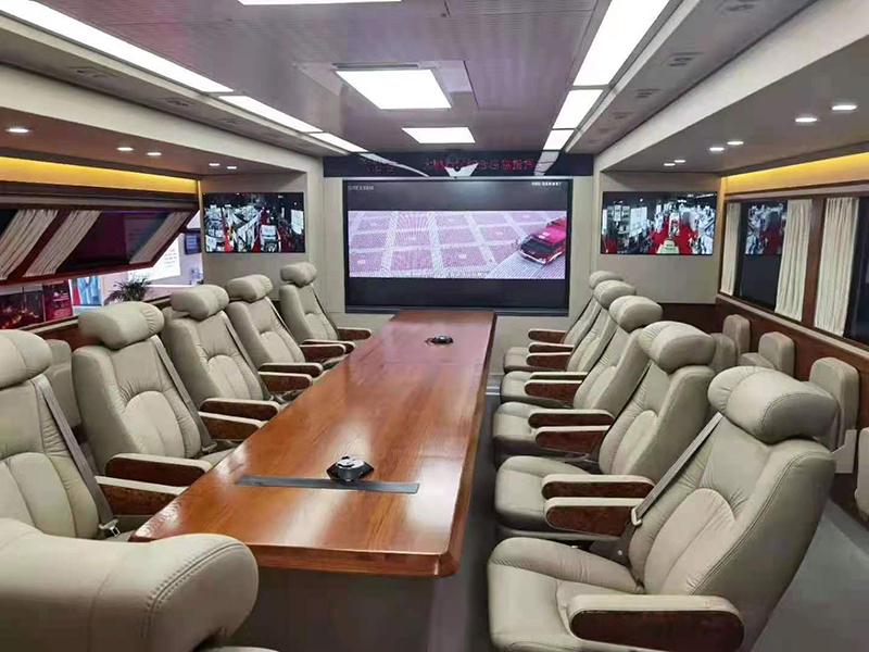 靜中通