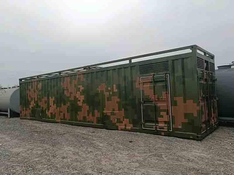 軍用大板方艙車